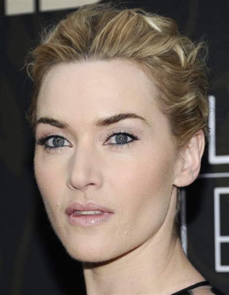 winslet-escapes-fire-08-22-2011