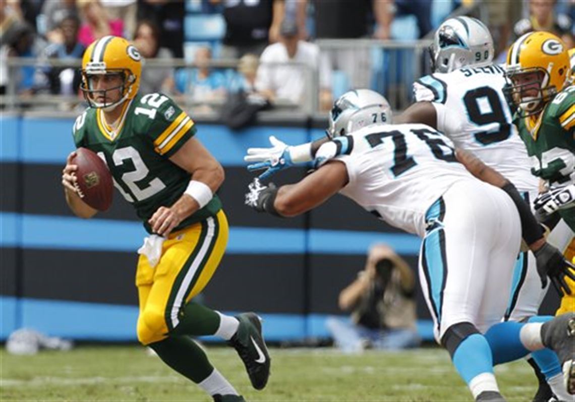 Packers pounce on Panthers for 4th straight win