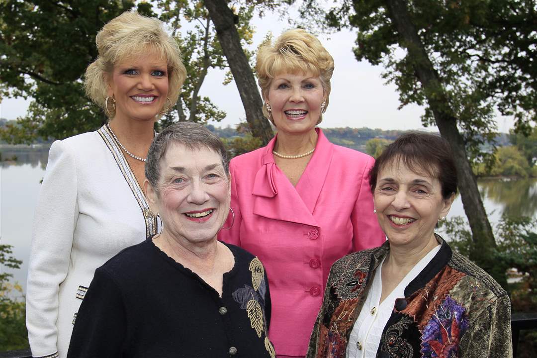 Toledo-Opera-Guild-Traci-Schwann-Barbara-Baumgartner-Marilyn-Palermo-Barbara-Brown