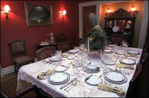 Decorated dining room of Bruce and Mary Bennett, one of six sites on the Tours de Noel.