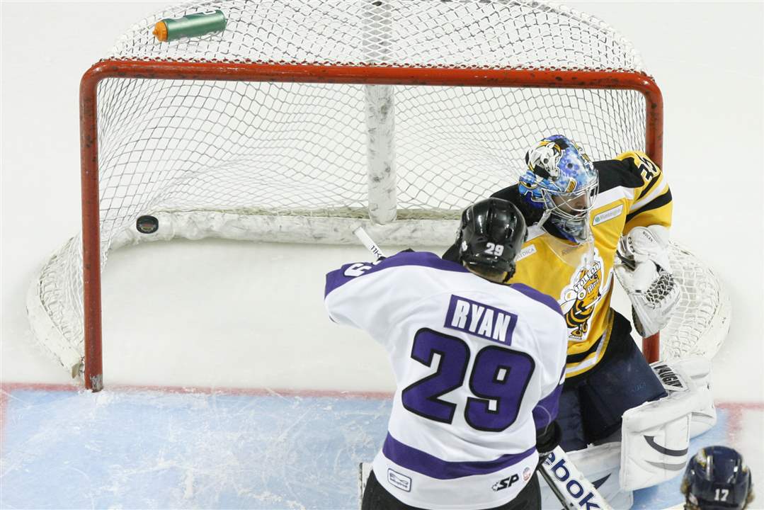 The-puck-gets-past-Toledo-Walleye-goalie-Rob-Nolan