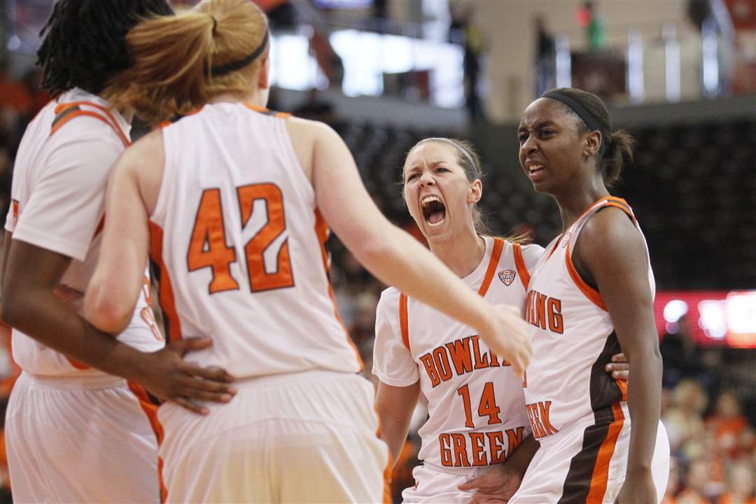 Bowling-Green-s-Danielle-Havel-42-is-congratulated-by-teammates-including-Jessica-Slagle-14-and-Jasmine-Matthews-right-after-she-made-a-field-goal