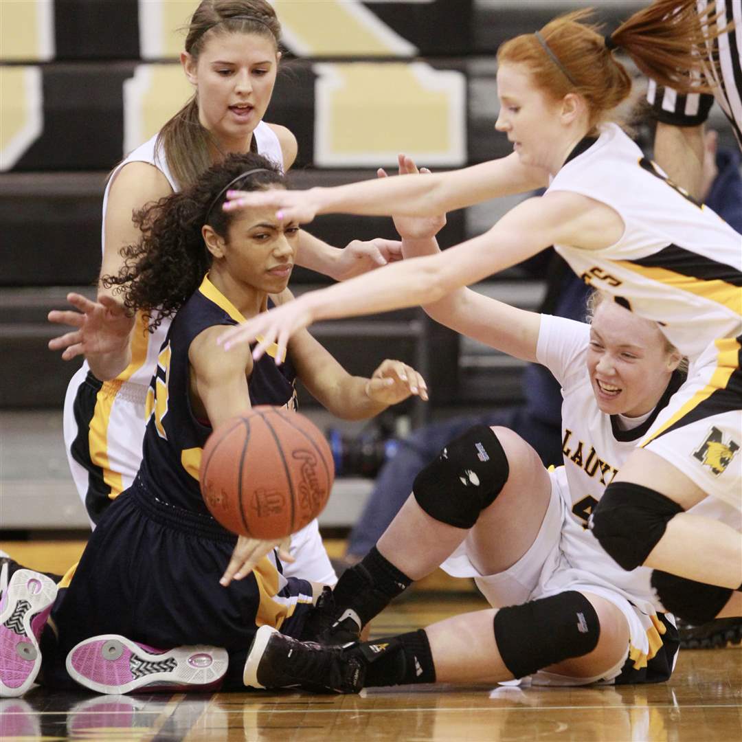 Notre-Dame-s-Ashley-Kynard-front-left-battles-for-the-ball-with-Northview-players-from-back-left-Jessica-Jessing-Maddie-Cole-and-Maddie-Fries