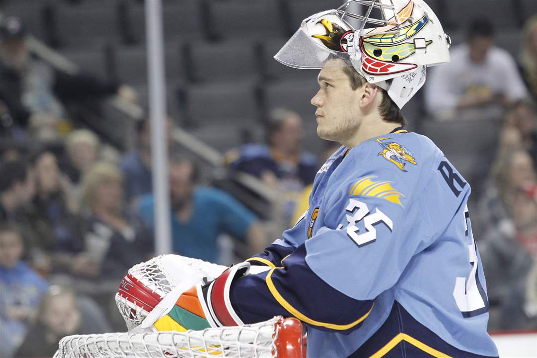 Toledo-Walleye-goalie-Alec-Richards