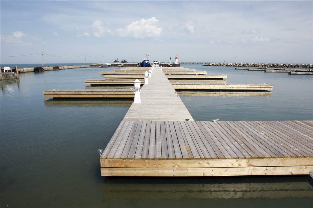 Pelee-North-Dock