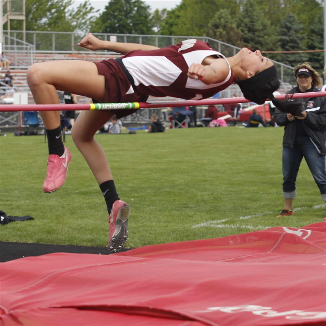 Genoa-s-Nicole-Blausey-clears-4-10-in-the-high-jump