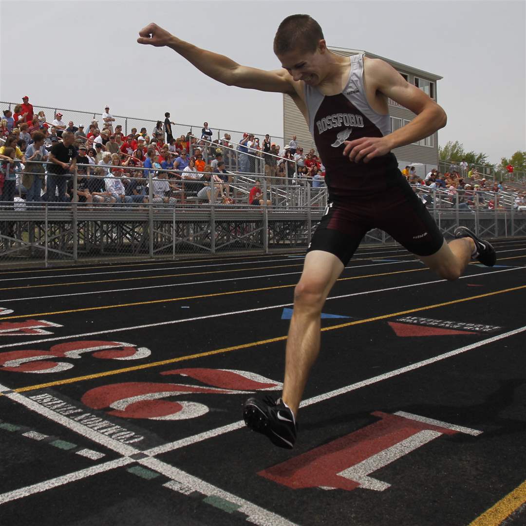 Rossford-s-Ryan-Clay-wins-the-800-meter