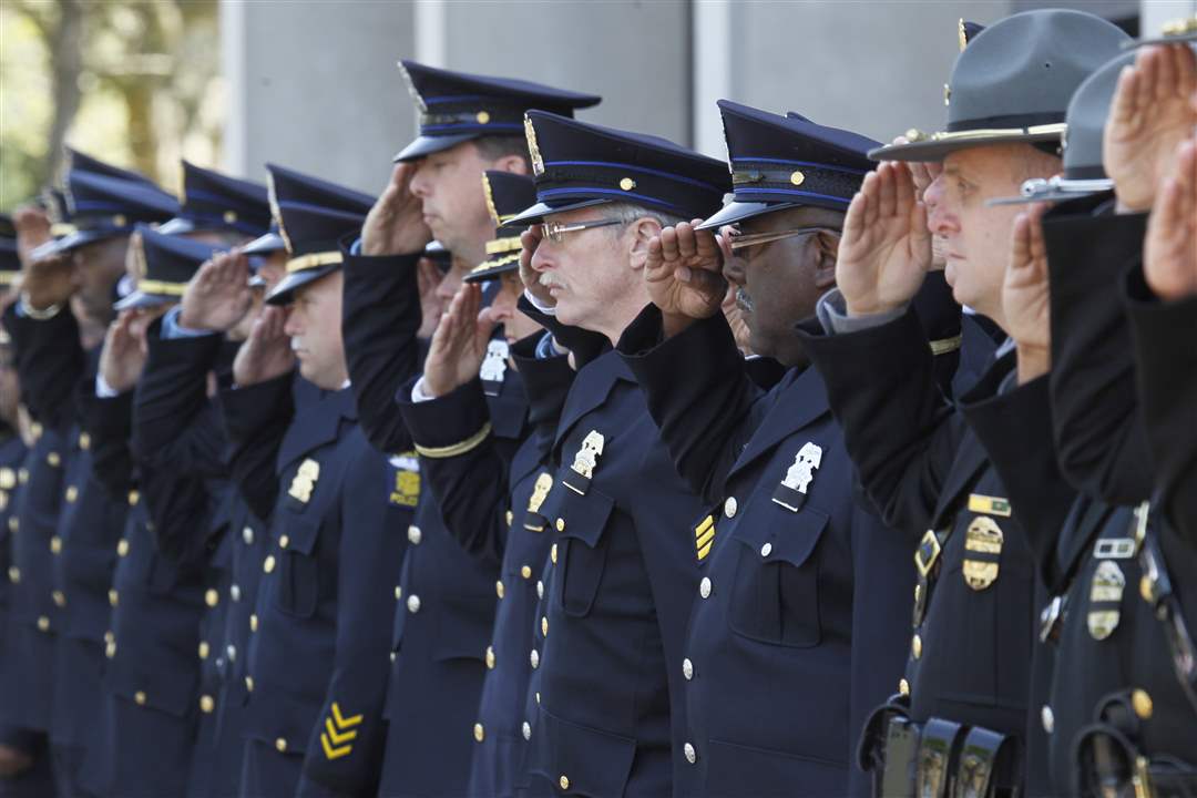 Salute-national-anthem