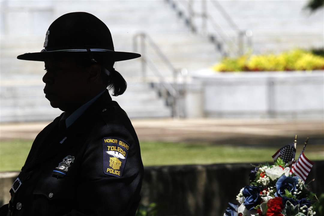 TPD-honor-guard-Theresa-Conley