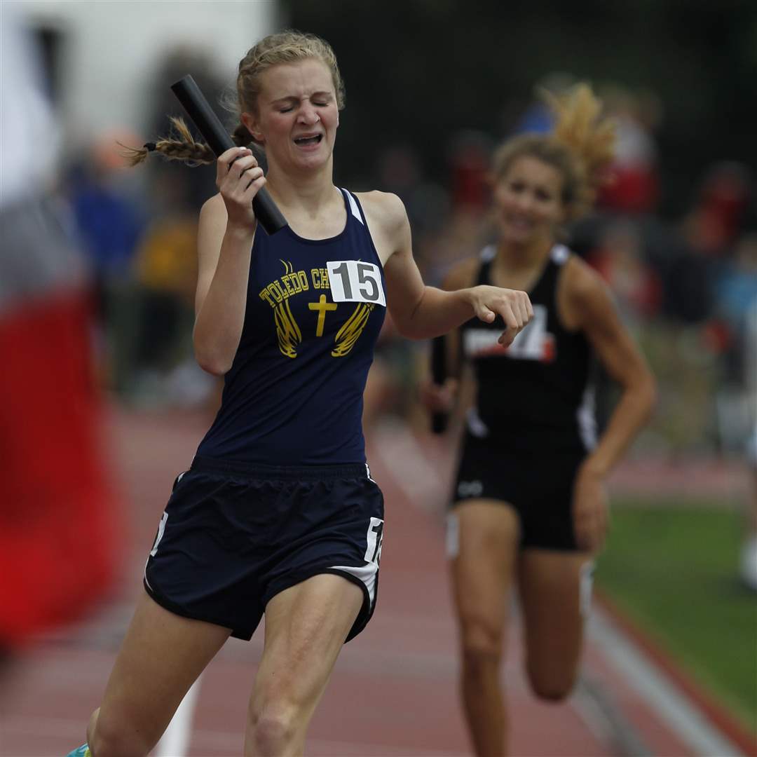 Toledo-Christian-girls-3200-champs