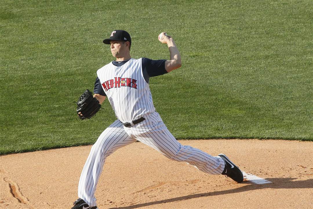 Mud-Hens-Andy-Oliver-pitches