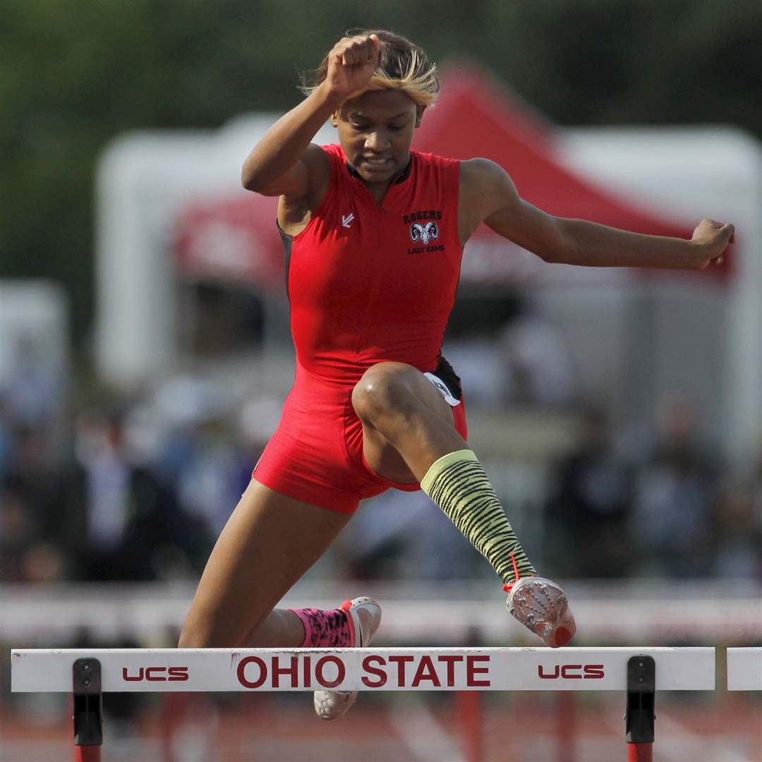 Brianna-Scott-Glover-300-hurdles