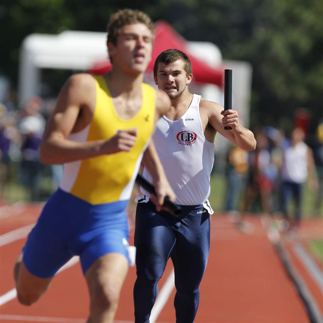 Liberty-Benton-Brady-Vaught-400-relay