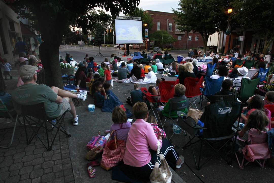 movie-part-crowd