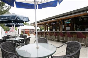 The patio and outdoor bar at The Roadhouse.