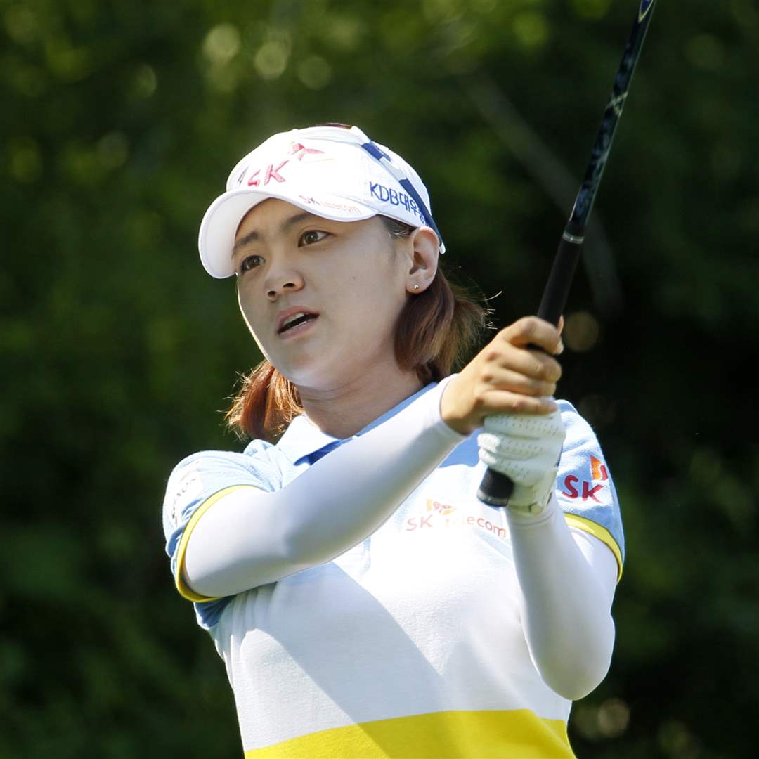 Golfer-Na-Yeon-Choi-watches-her-tee-shot