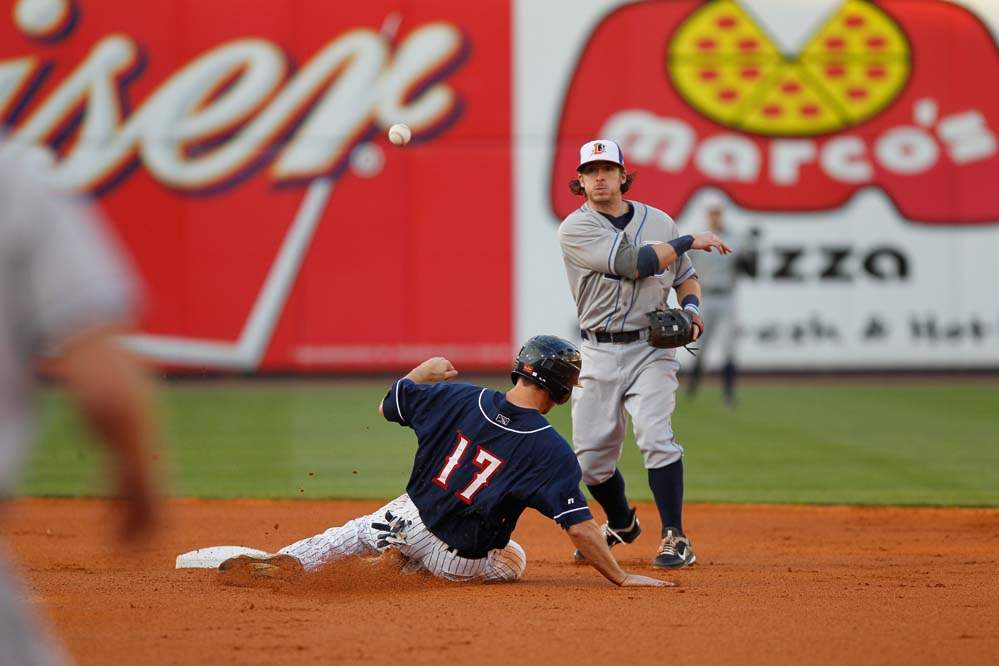 Toledo-Mud-Hens-player-Justin-Henry-2