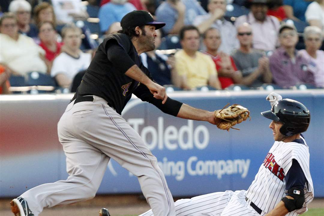 Toledo-Mud-Hens-right-filder-Ben-Guez-2