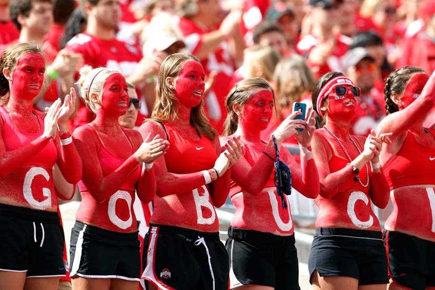 Ohio-State-fans-cheer-during-a-game-against-UCF