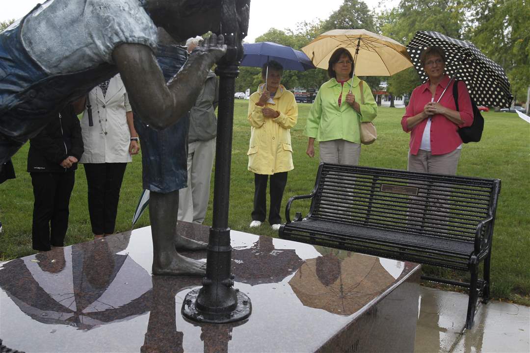 bench-ceremony