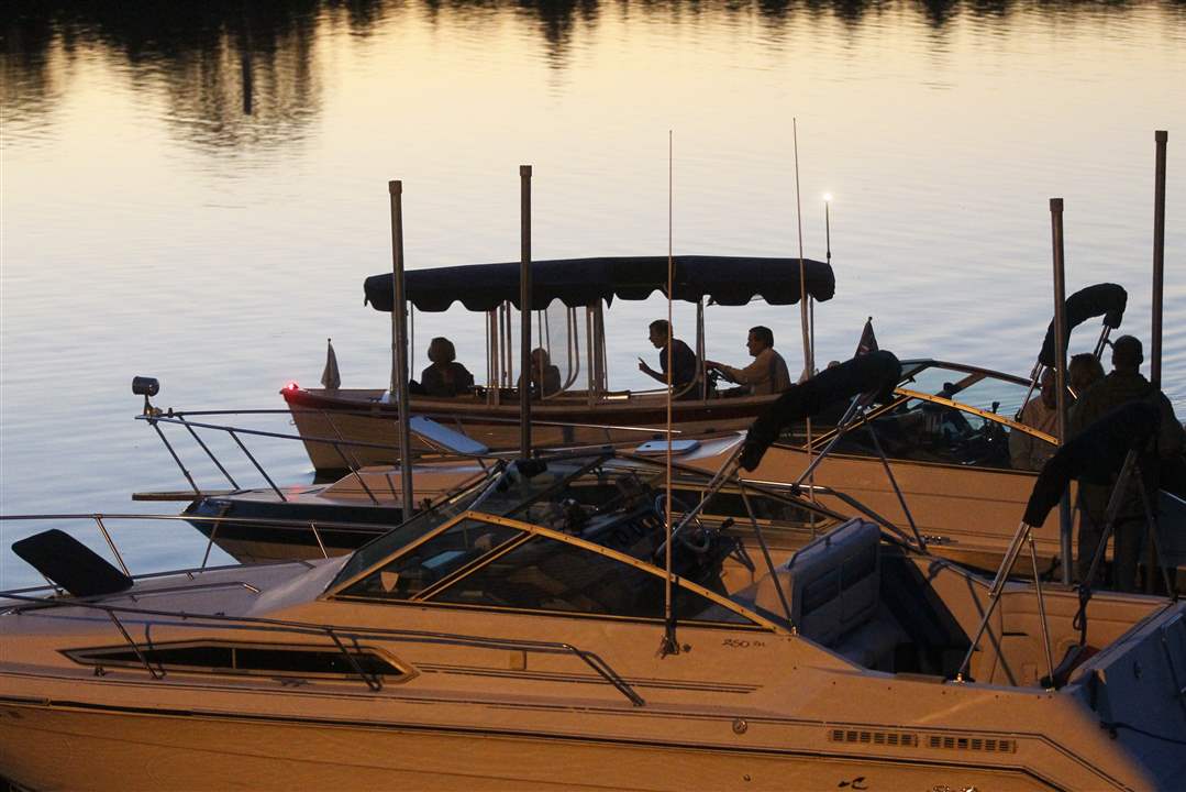 A-few-boats-were-either-docked