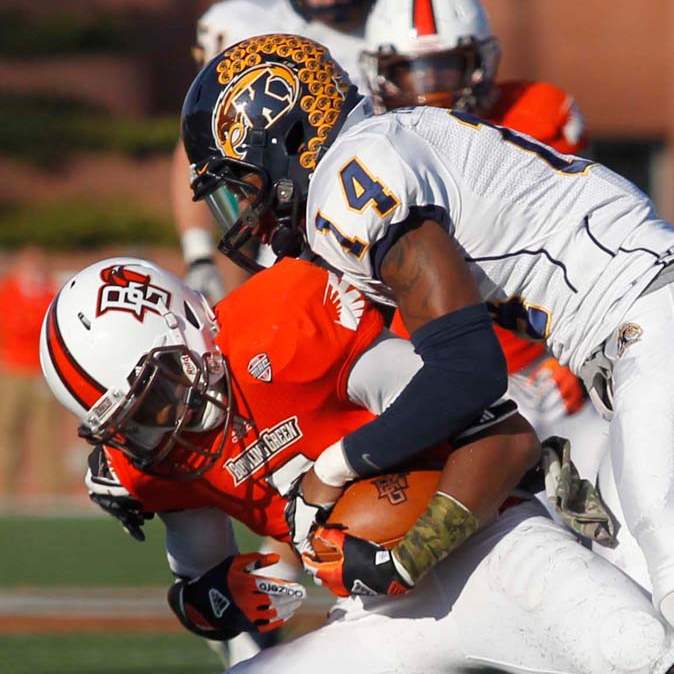 BGSU-Kent-State-tackle