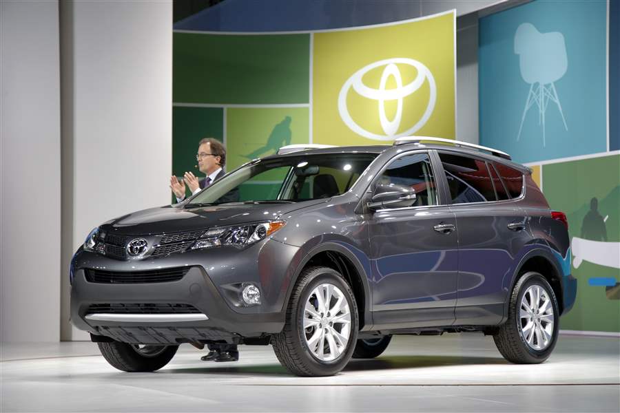 LA-Auto-Show-Toyota-RAV4