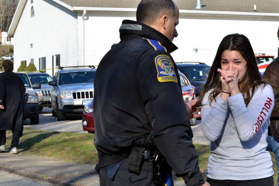 Connecticut-School-Shooting-13