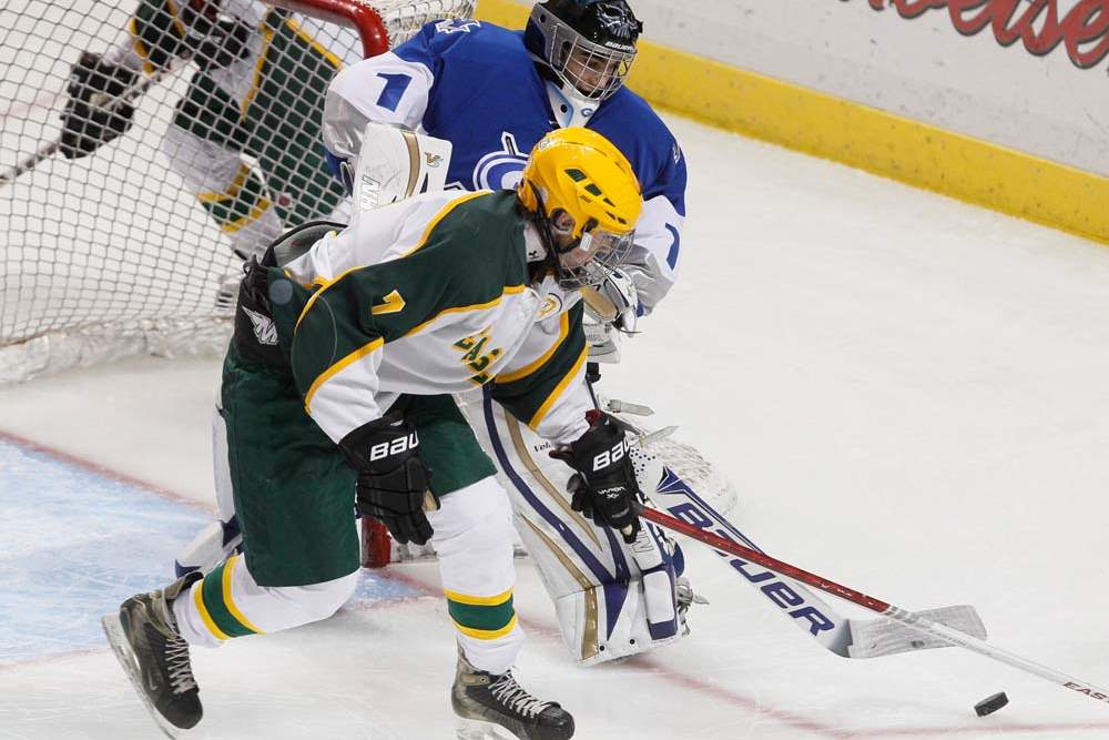 Anthony-Wayne-High-School-goalie-Alec-Smith-1