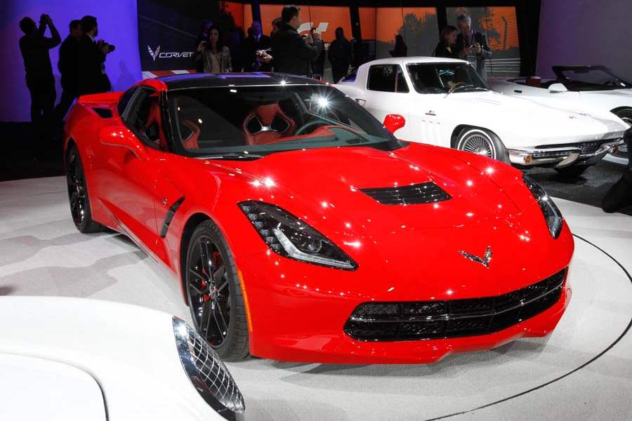 BIZ-AutoShow15p-The-2014-Corvette-Stingray