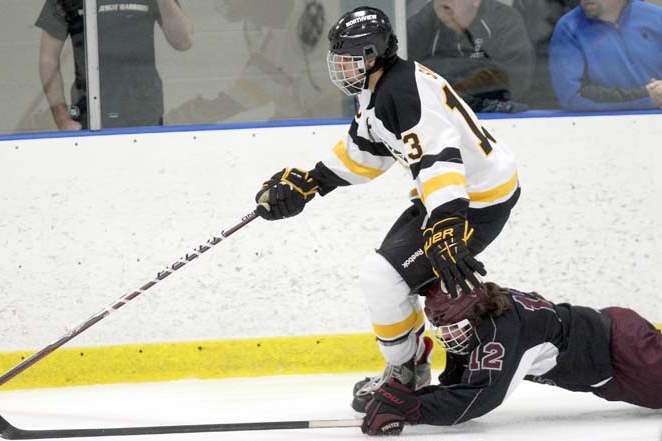 northview-hockey-connor-simon