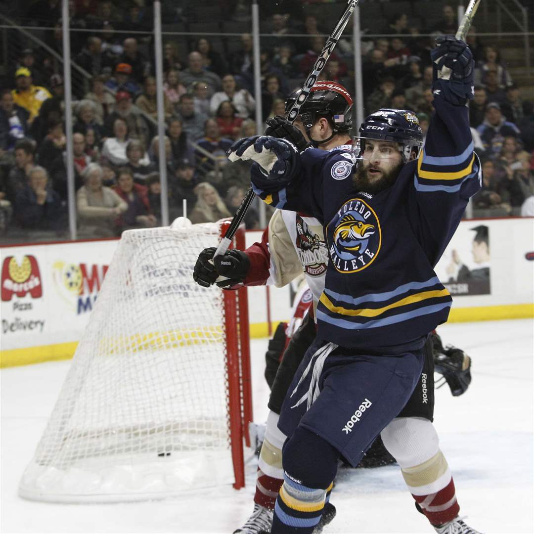 Walleye-Condors-Cody-Lampi