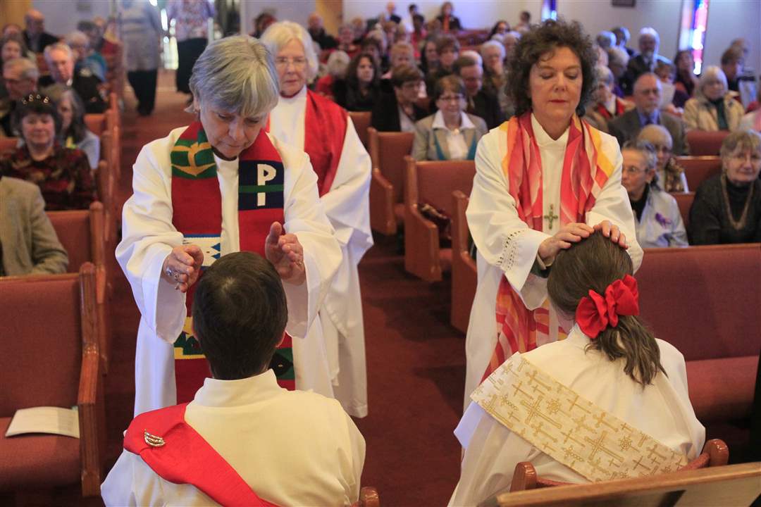 Bingle-ordained-sitting-with-Ann-Klonowski