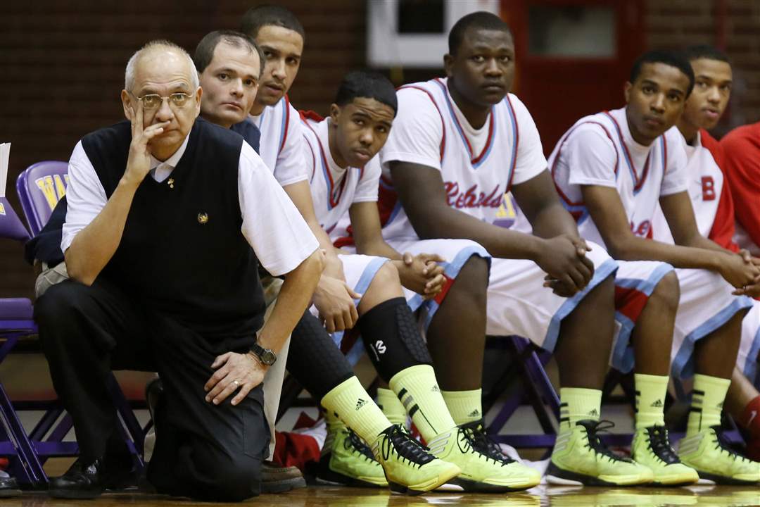 CL-title-game-Bowsher-head-coach-Joe-Guerrero