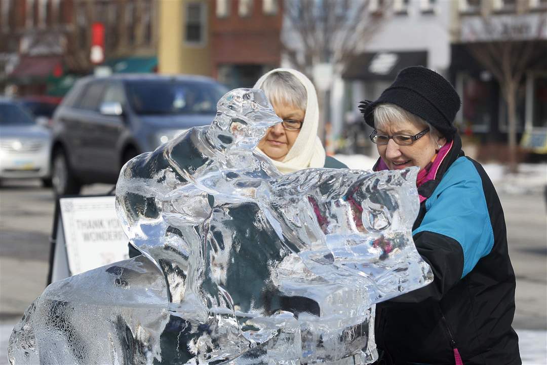 ice-carvings-Kathleen-Farquharson