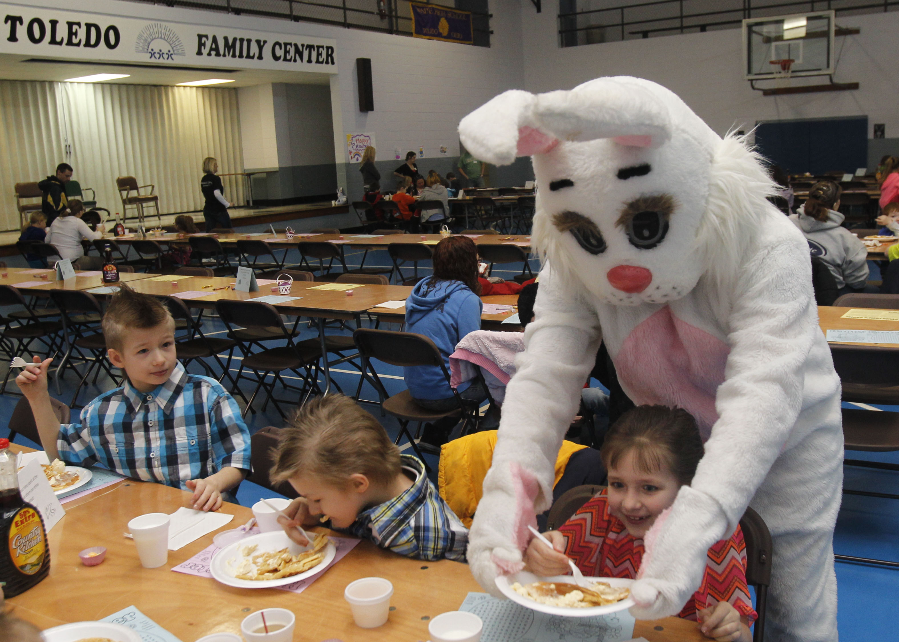 East Toledo Family Center hosts Easter pancake breakfast - The Blade