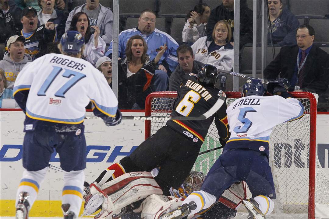 Walleye-Cyclones-Ellington