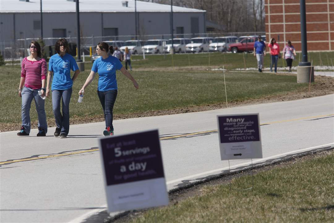 Penta-Relay-for-LIfe-Rachel-Williams