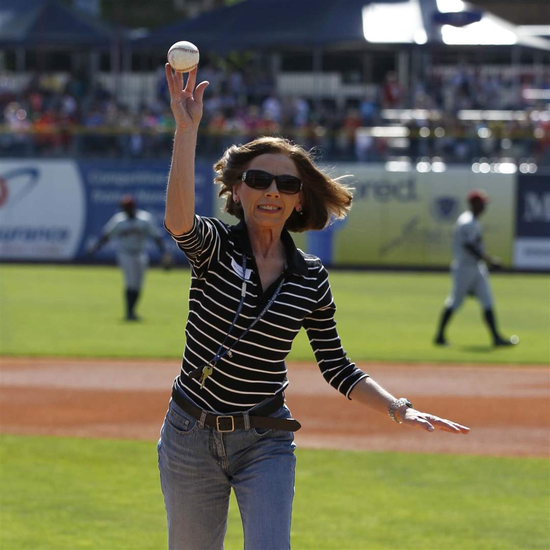 Hens-Railroaders-first-pitch