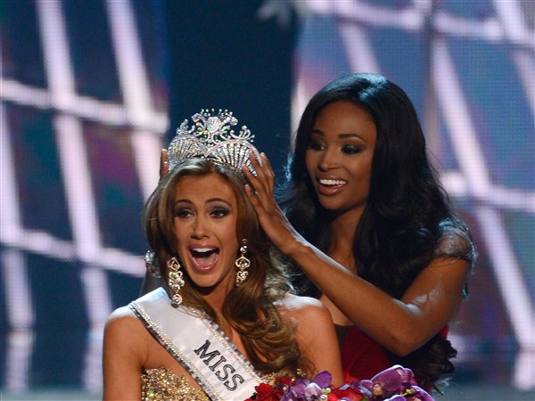 Miss Usa Crown Goes To 25 Year Old Connecticut Contestant During Las Vegas Pageant The Blade 0028