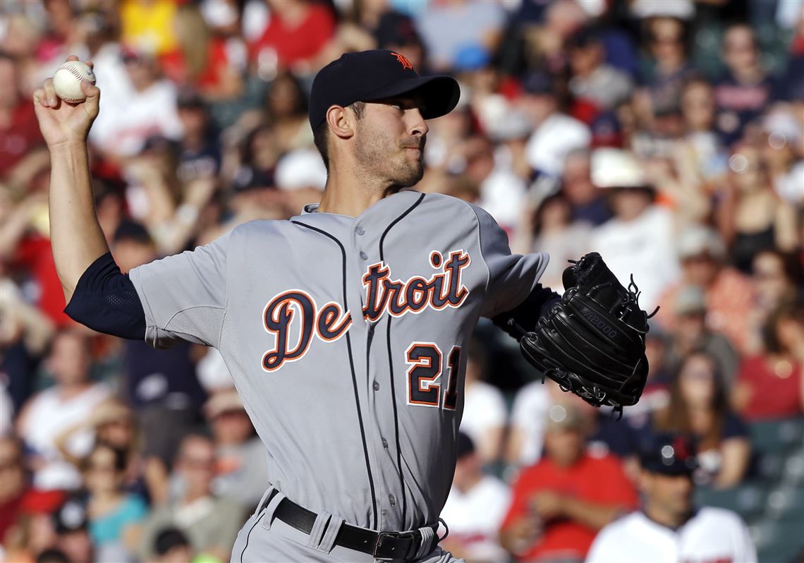 Tigers 7, Indians 2: Victor Martinez unstoppable, Rick Porcello