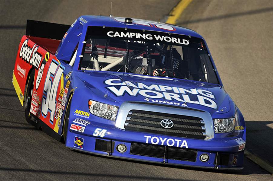 2013-Camping-World-Truck-Iowa-Darrell-Wallace-Jr