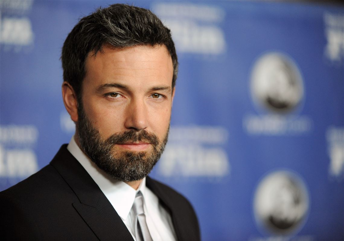 Internet erupts over <b>Affleck</b>, Batman announcment.