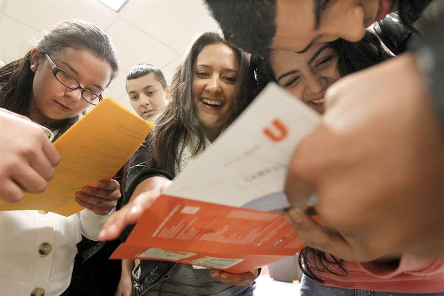 Students-from-Western-Inter