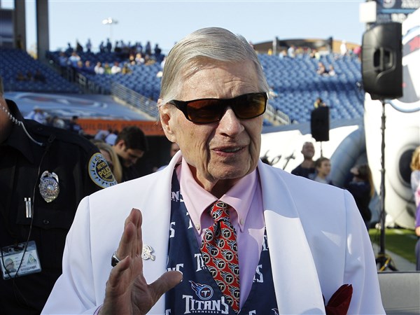 Tennessee Titans owner K.S. Bud Adams dies at 90