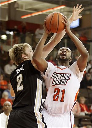 Bowling Green State University forward/guard Chauncey Orr returns as the Falcons’ leading scorer. The junior averaged 7.5 points and 3.7 rebounds per game last season.