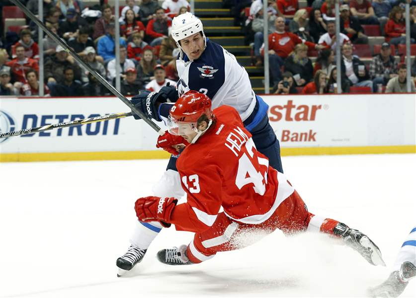 Jets-Red-Wings-Hockey