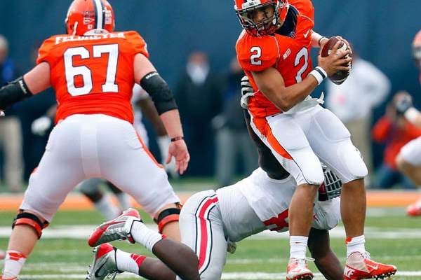 Illinois-quarterback-Nathan-Scheelha