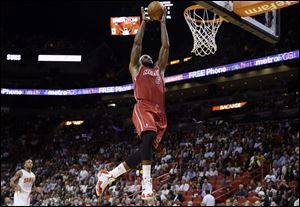 Miami Heat's LeBron James Monday against the Phoenix Suns.