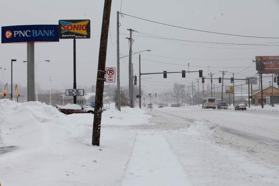 CTY-Snowstorm02p-secor-businesses